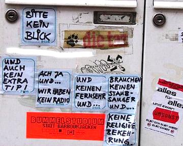 sartire02.JPG (31018 Byte)