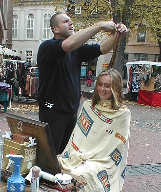 friseur08.JPG (44852 Byte)