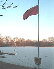 rotefahne.jpg (6373 Byte)